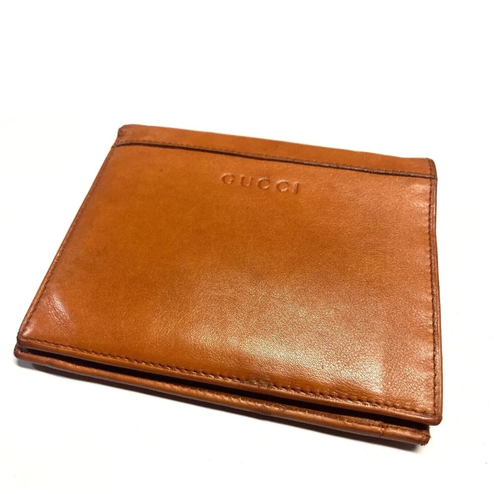 VINTAGE GUCCI LOGO EMBOSSED SOFT LEATHER WALLET - Picture 3 of 16